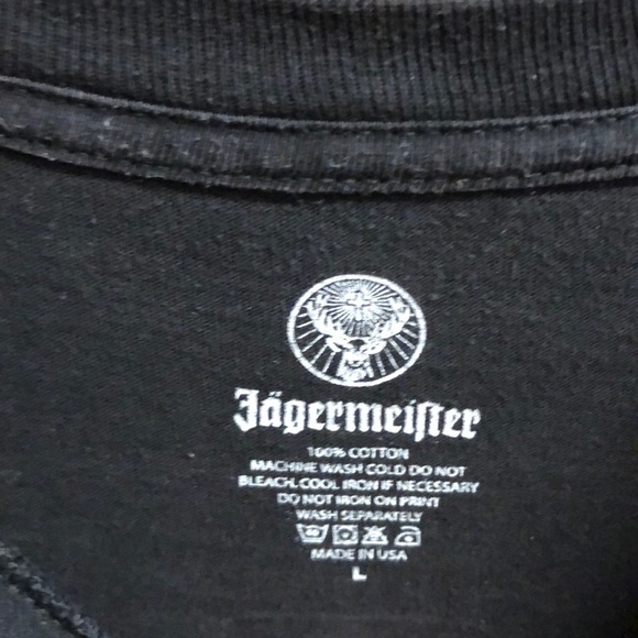 Jagermeister “Shots Happen” black tee - Picture 4 of 5